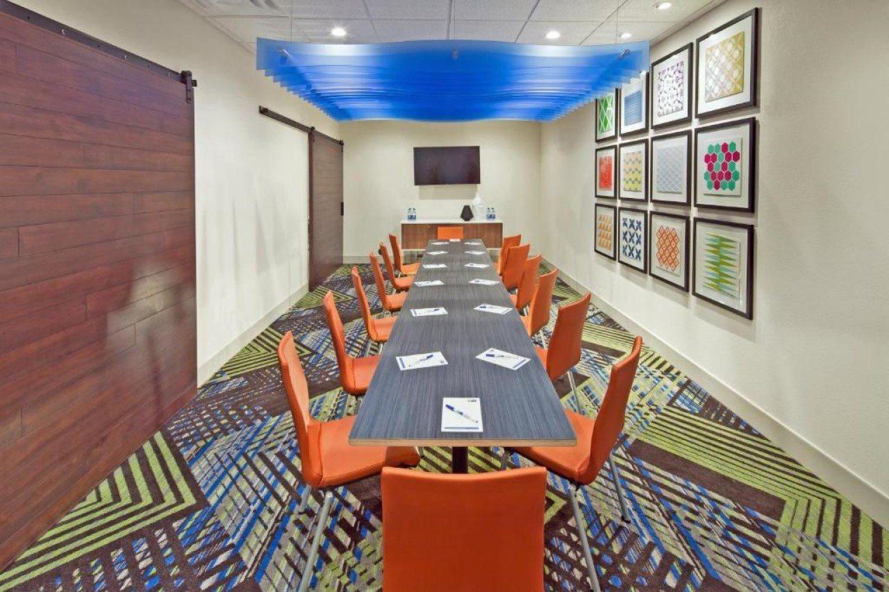 Holiday Inn Express & Suites - Indianapolis Nw - Zionsville By Ihg Whitestown Exteriér fotografie